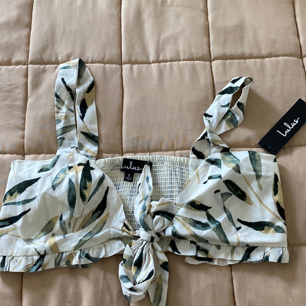 NWT Lulus bralette crop top
